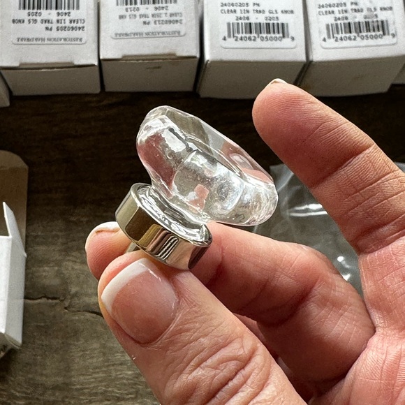 Restoration Hardware crystal knobs. - Picture 7 of 9